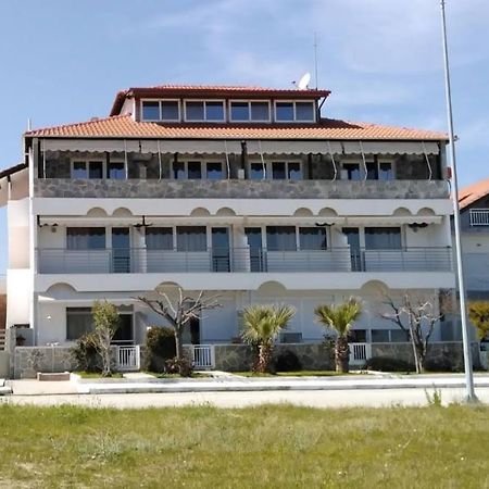 Ermioni Apartments Vrasná Dış mekan fotoğraf
