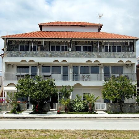 Ermioni Apartments Vrasná Dış mekan fotoğraf