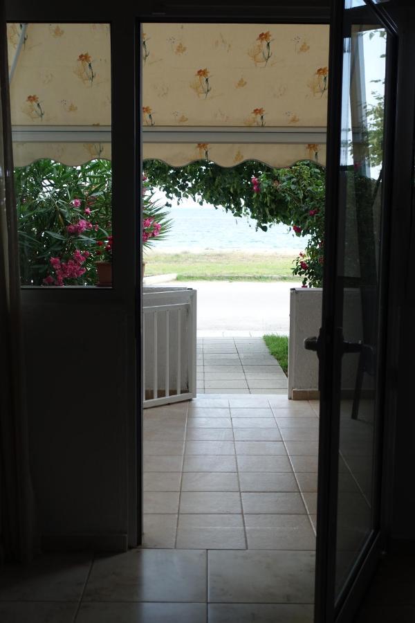 Ermioni Apartments Vrasná Dış mekan fotoğraf