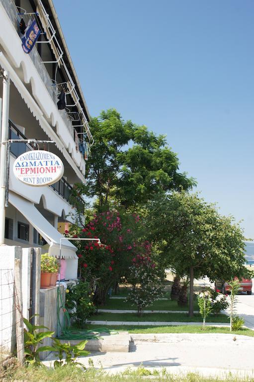 Ermioni Apartments Vrasná Dış mekan fotoğraf