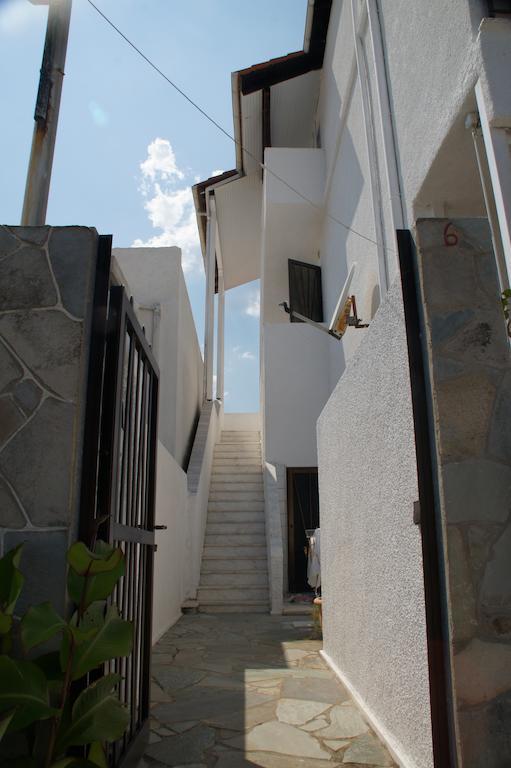 Ermioni Apartments Vrasná Dış mekan fotoğraf