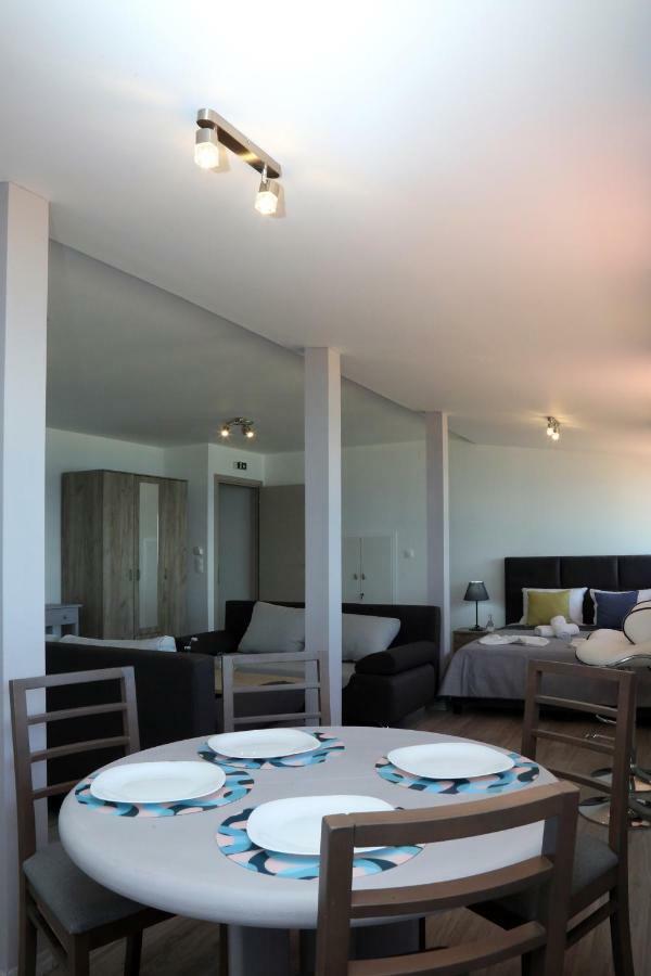 Ermioni Apartments Vrasná Dış mekan fotoğraf